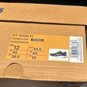 Asics GT-2000 11 Women's Running Shoes - Black/White - SIZE 12